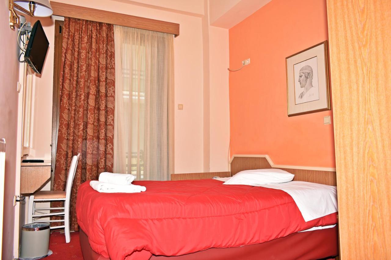 Iniohos Hotel Delphi Buitenkant foto